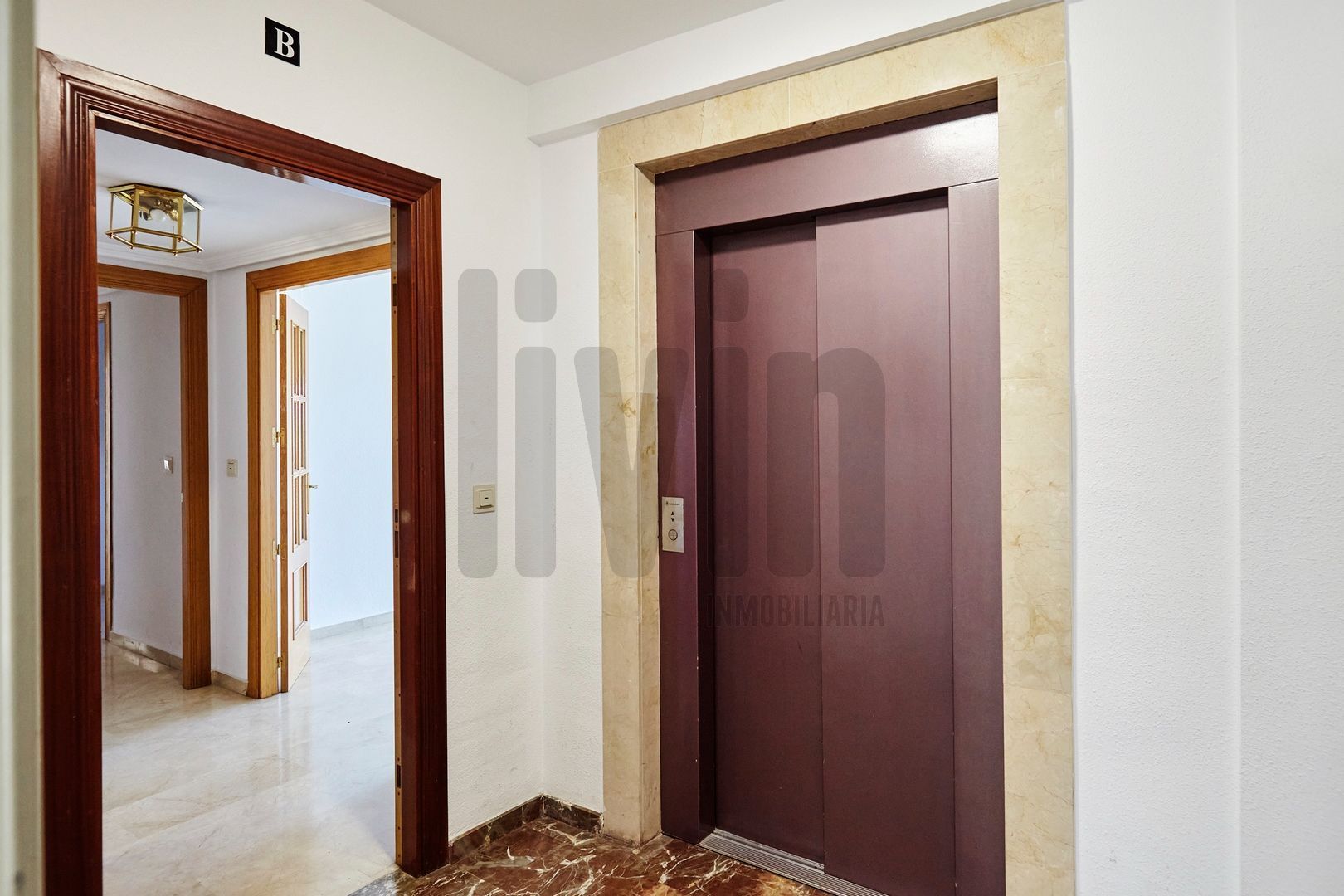 Pis en venda en  Jaén Capital amb Aire condicionat, Calefacció i Terrassa