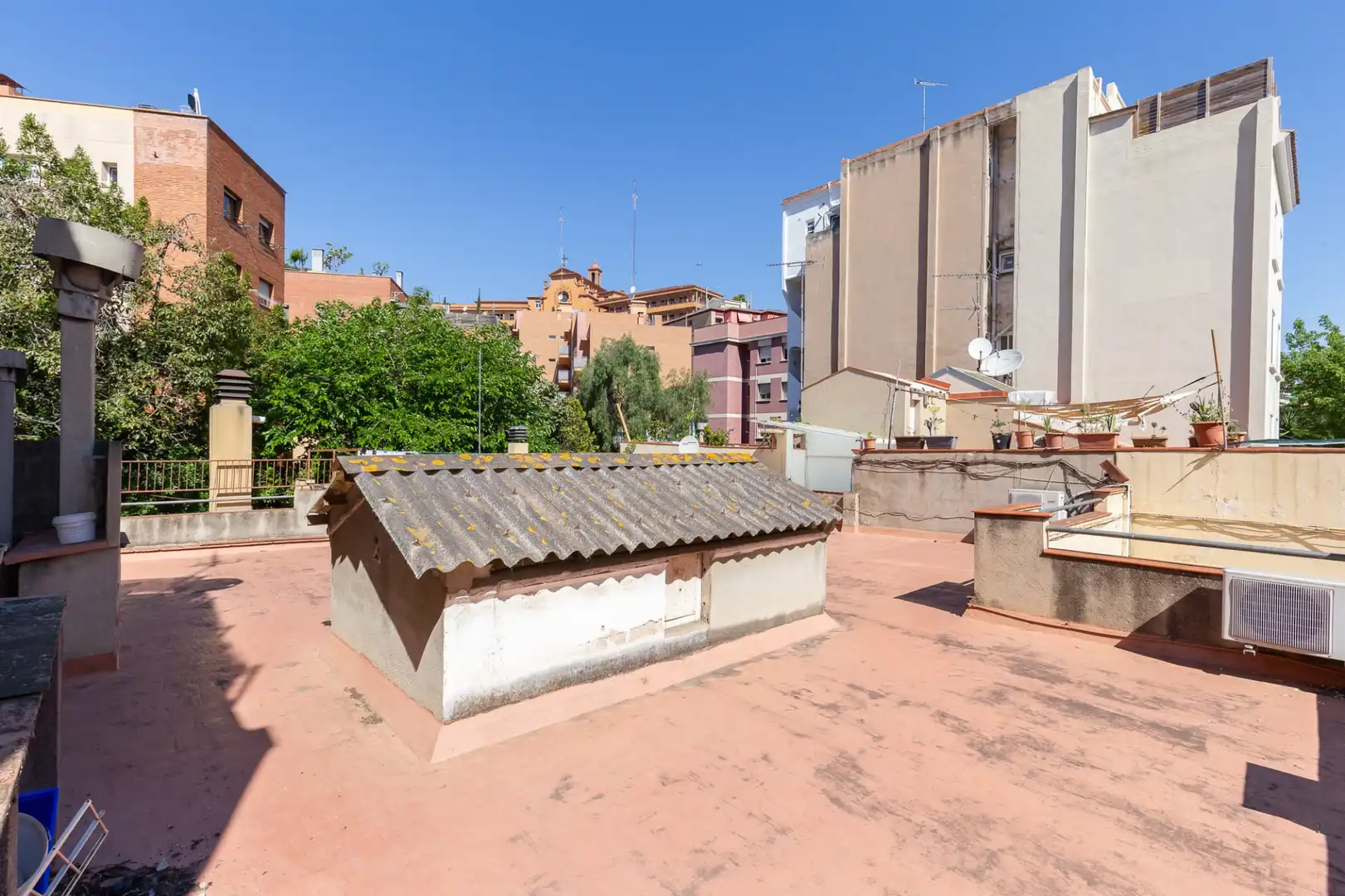 Terrassa de Casa adosada en venda en Barcelona amb Terrassa i Traster