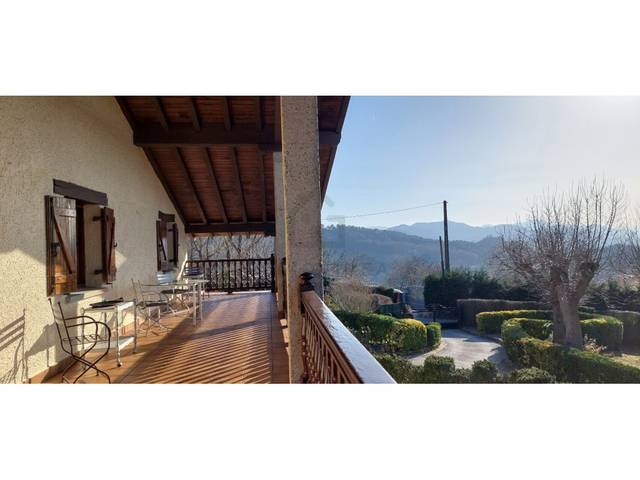 Casa-chalet en Venta en N/A en Oiartzun