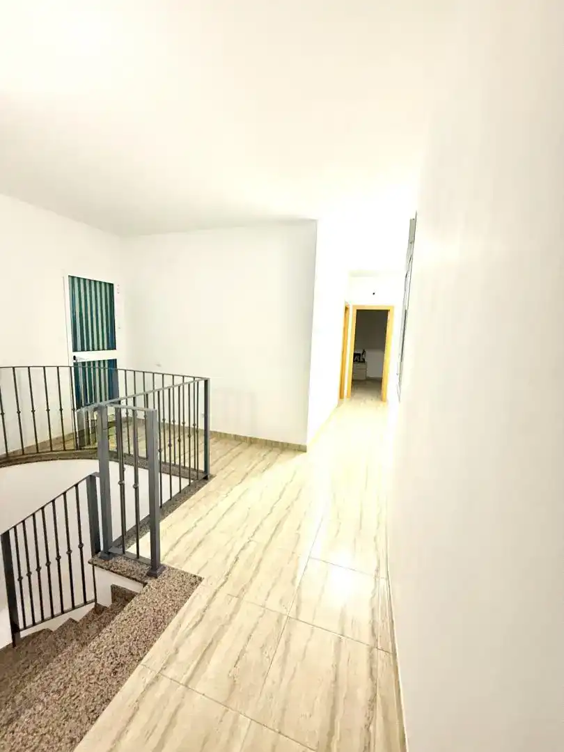 Maisonette zum Verkauf in Almogía mit Möbliert und Balkon