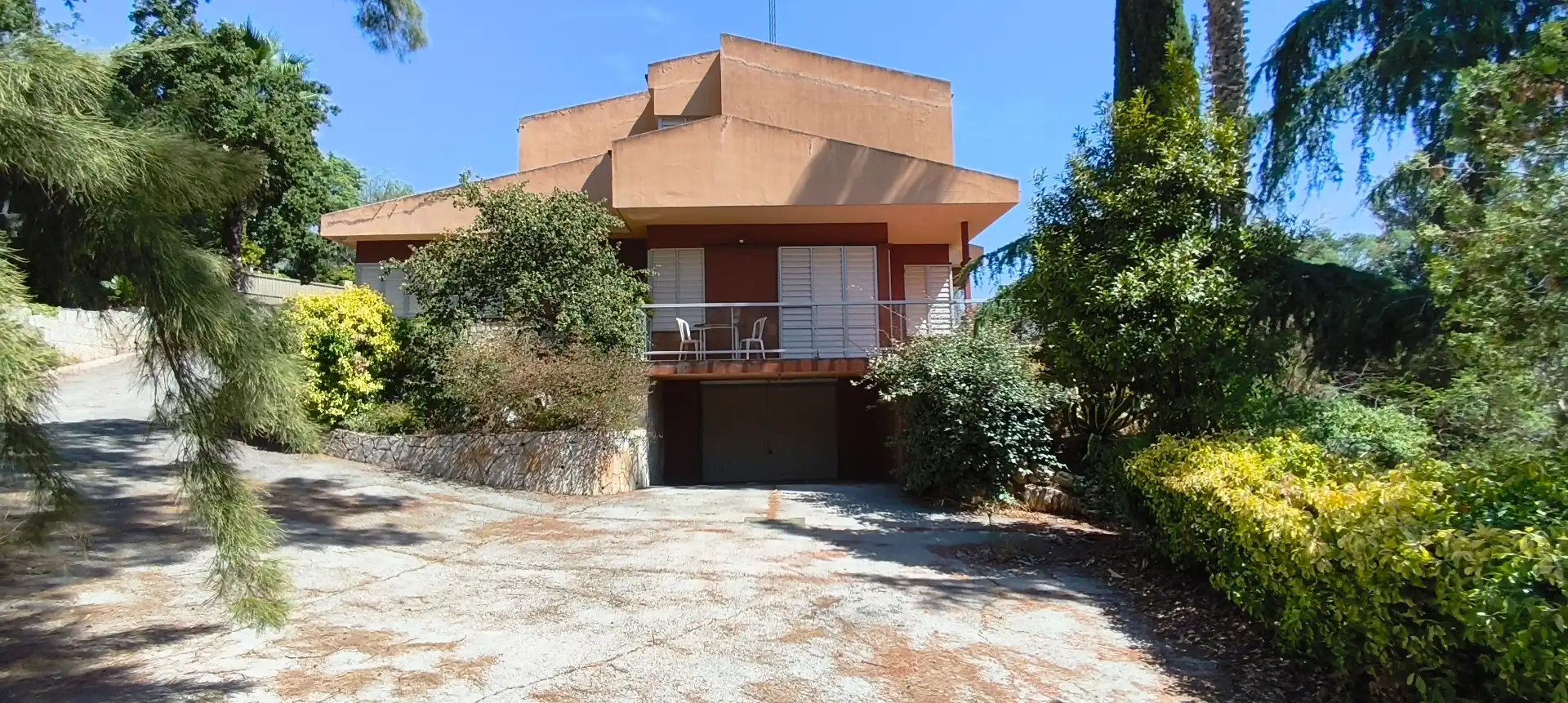 Xalet amb terrassa en venda a Torrelles de Llobregat