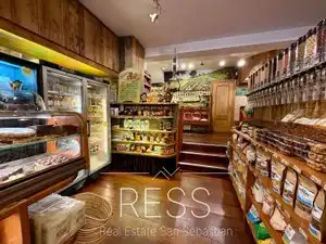 Commercial properties for sale in Donostia - San Sebastián   with Air Conditioner, Heating and Furnished