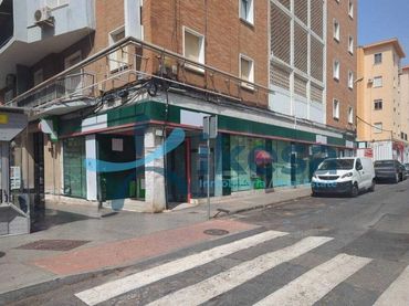 Local comercial en venta en Isla Chica