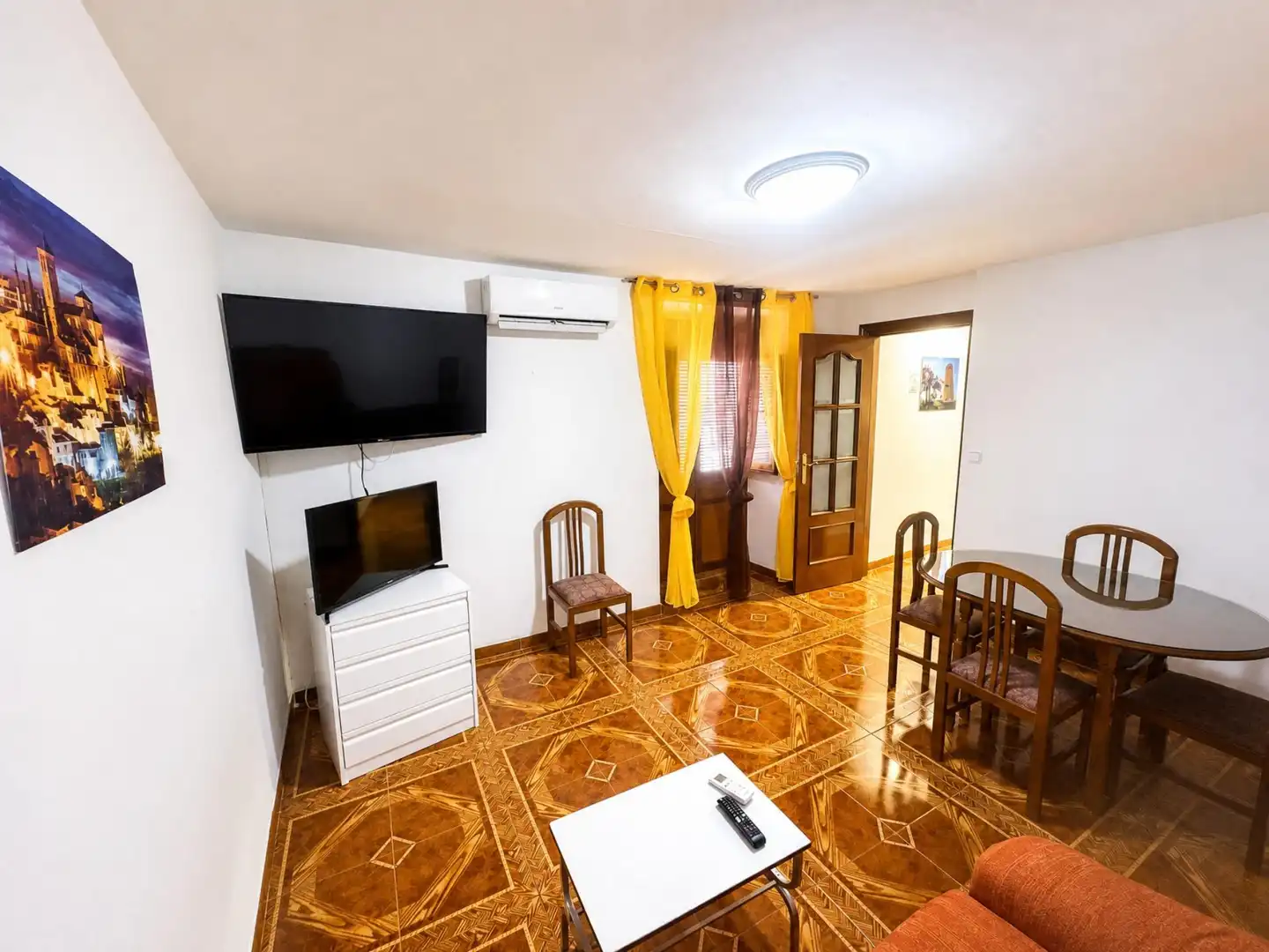 Sala d'estar de Finca rústica en venda en Quesada