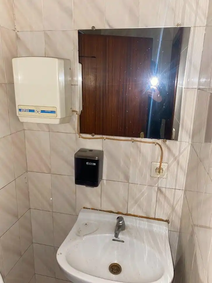 Badezimmer von Geschaftsraum zum Verkauf in Valladolid
