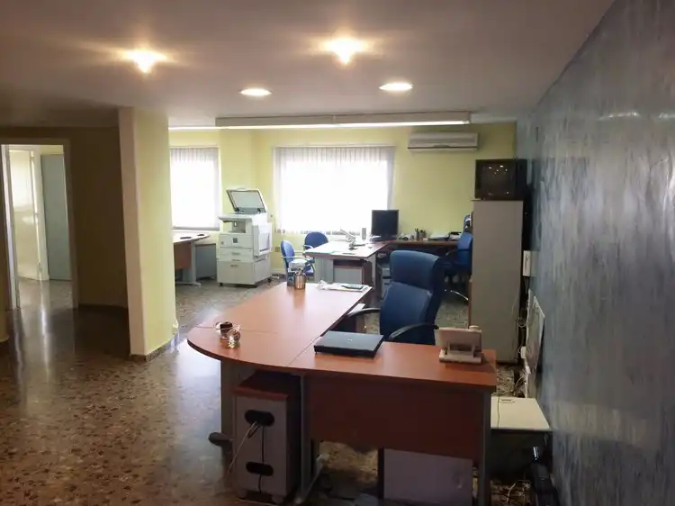 Local comercial en venda a Carrer Consell