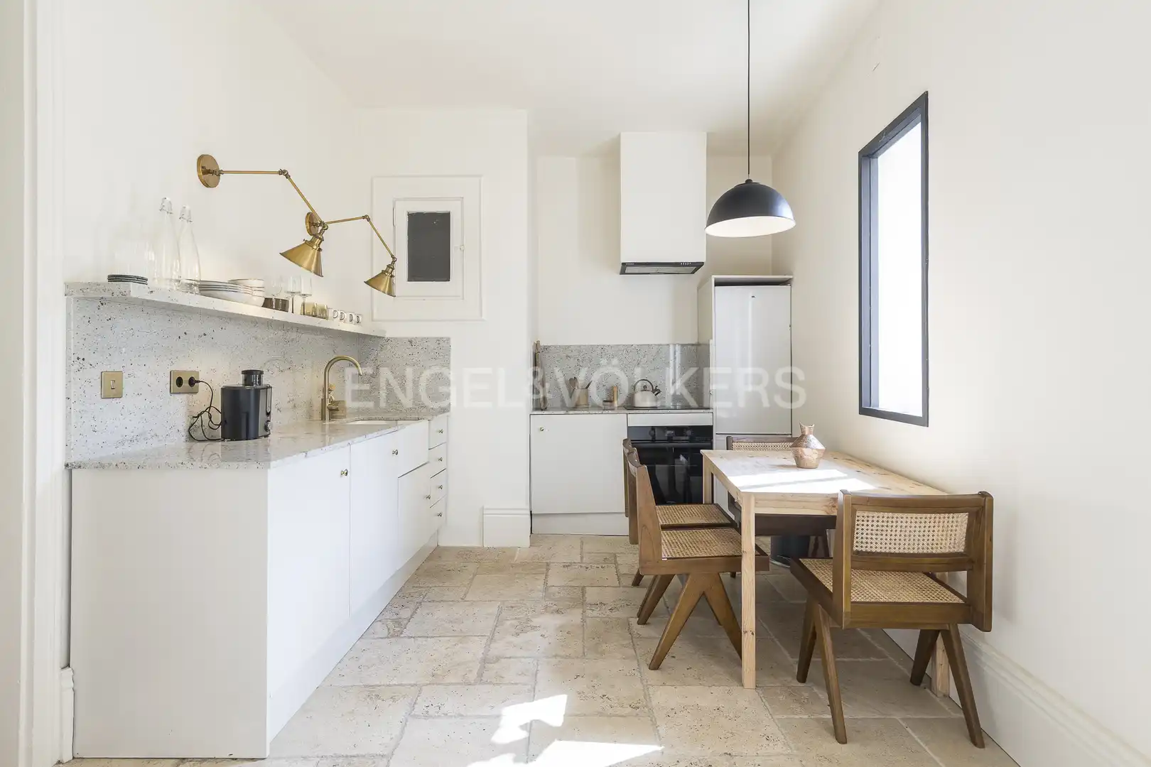 Küche von Wohnung zur Miete in Barcelona mit Klimaanlage, Heizung und Balkon