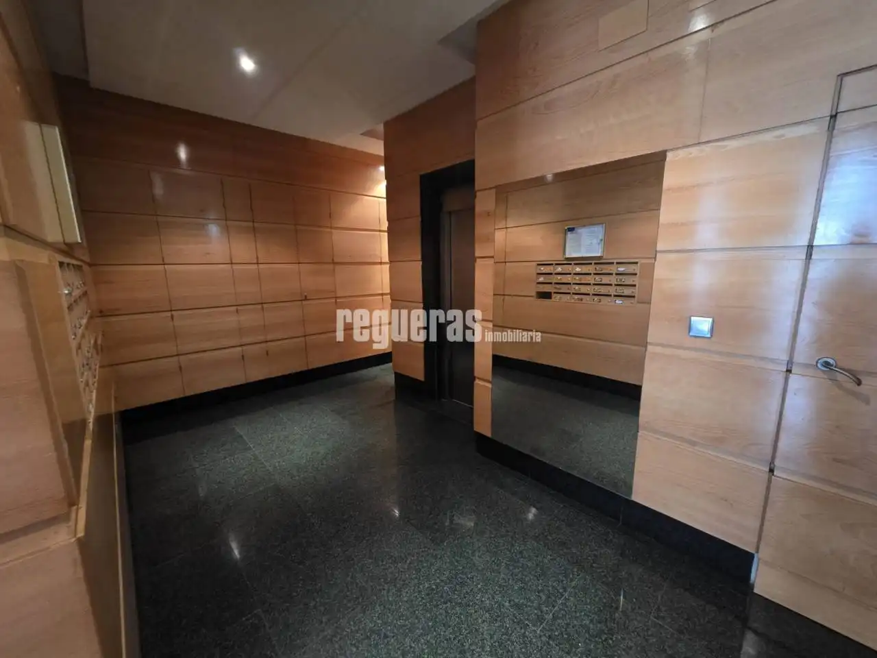 Apartamento de alquiler en Avilés con Calefacción