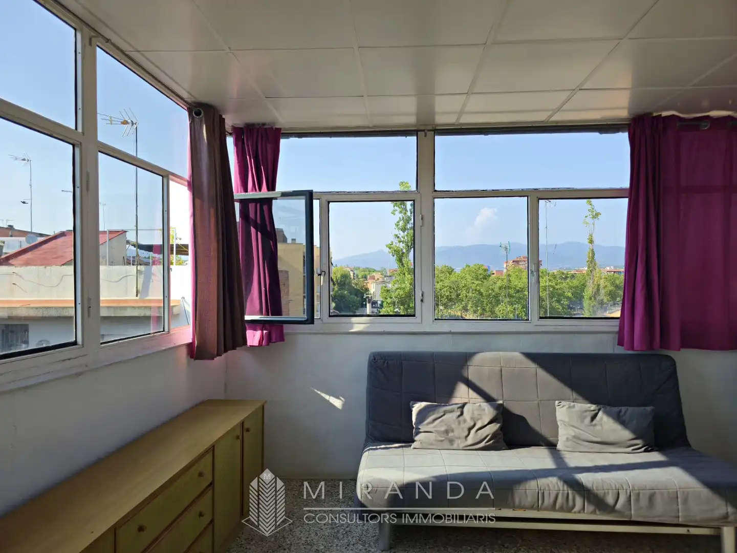 Bedroom of Flat for sale in Canovelles  with Terrace, Balcony and Internet