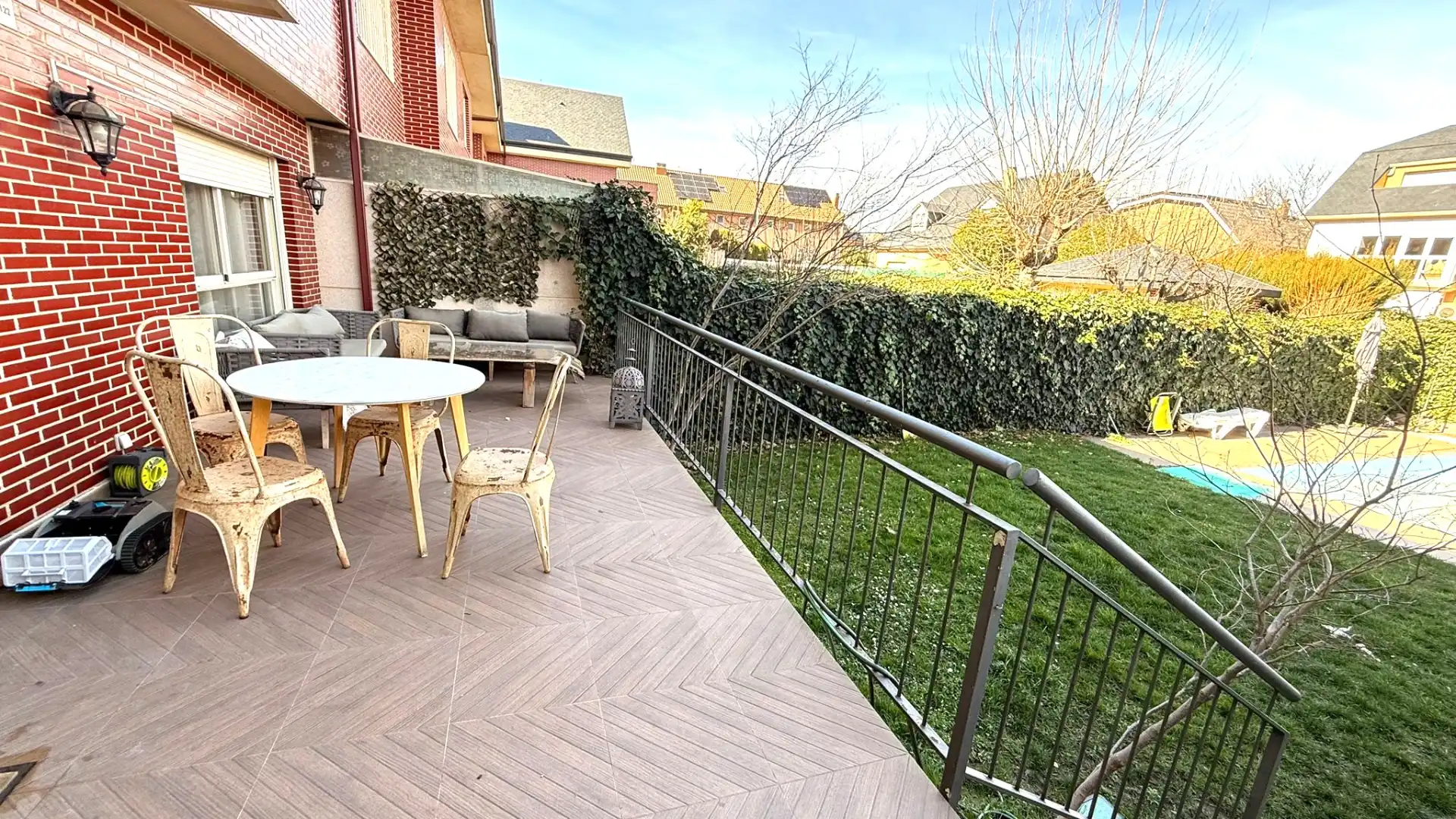 Terraza de Casa o chalet en venta en Madrid con Aire acondicionado, Calefacción y Jardín privado