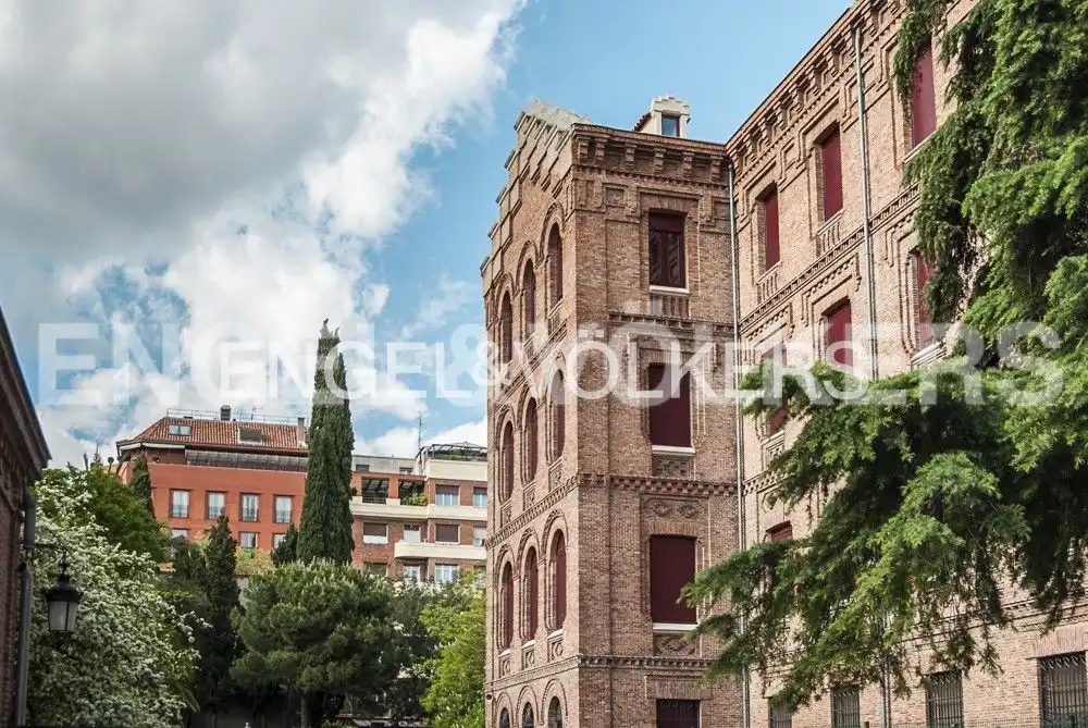 Vista exterior de Piso de alquiler en Madrid con Aire acondicionado, Calefacción y Parquet