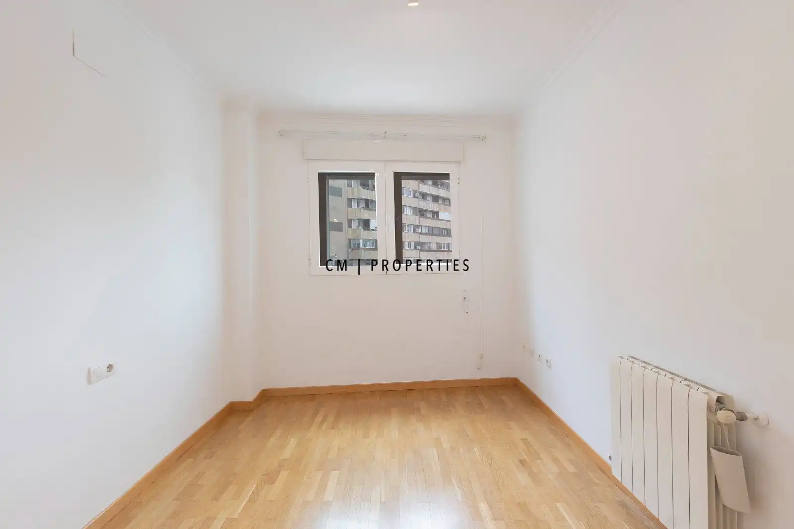 Habitación de Piso de alquiler en Valencia con Aire acondicionado, Calefacción y Parquet