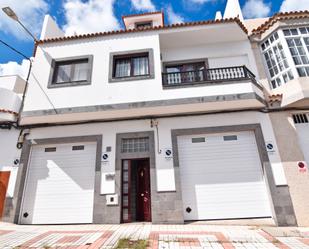 Exterior view of Single-family semi-detached for sale in Las Palmas de Gran Canaria  with Terrace and Balcony