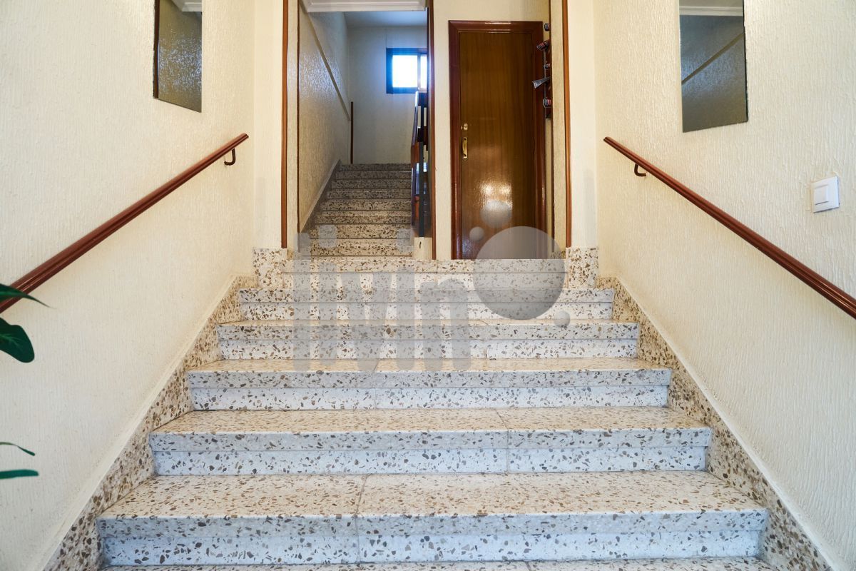 Flat for sale in  Jaén Capital  with Air Conditioner