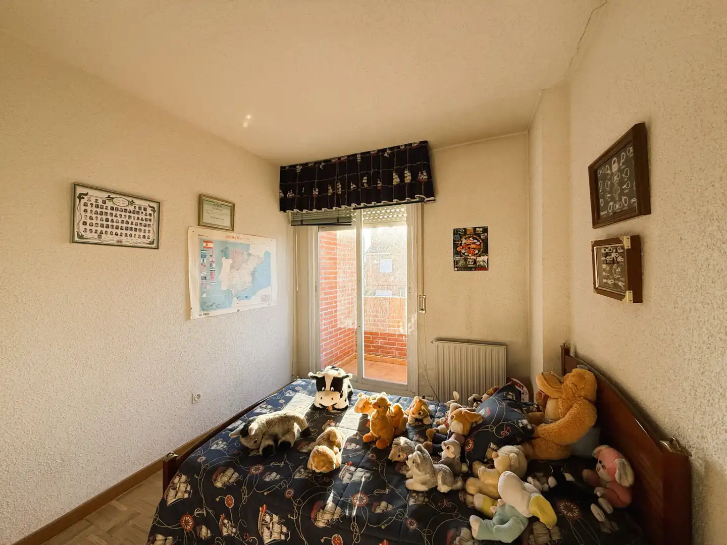 Dormitori de Casa adosada en venda en Coslada amb Calefacció, Jardí privat i Terrassa