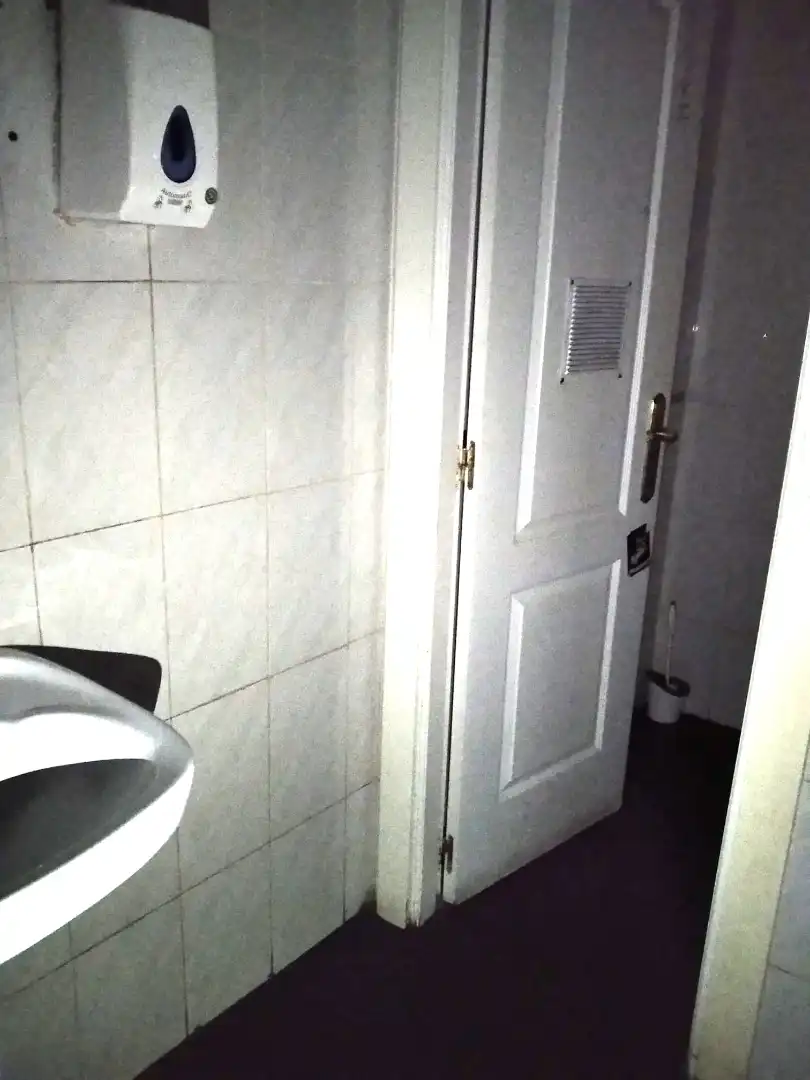 Gewerbefläche zum Verkauf in Calle Latina, imagen 9
