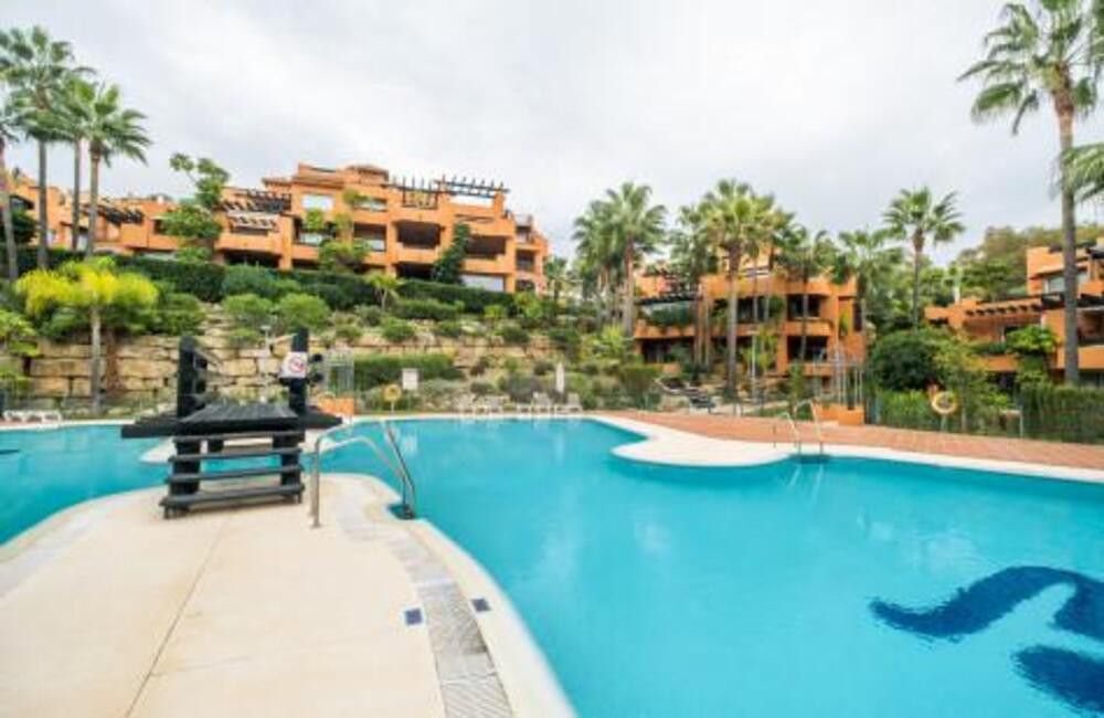 Jardí de Apartament de lloguer en Marbella amb Aire condicionat, Terrassa i Traster
