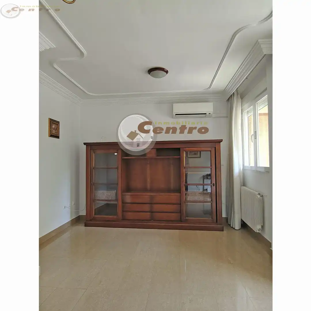 Sala de estar de Piso en venta en Albacete con Aire acondicionado, Calefacción y Terraza