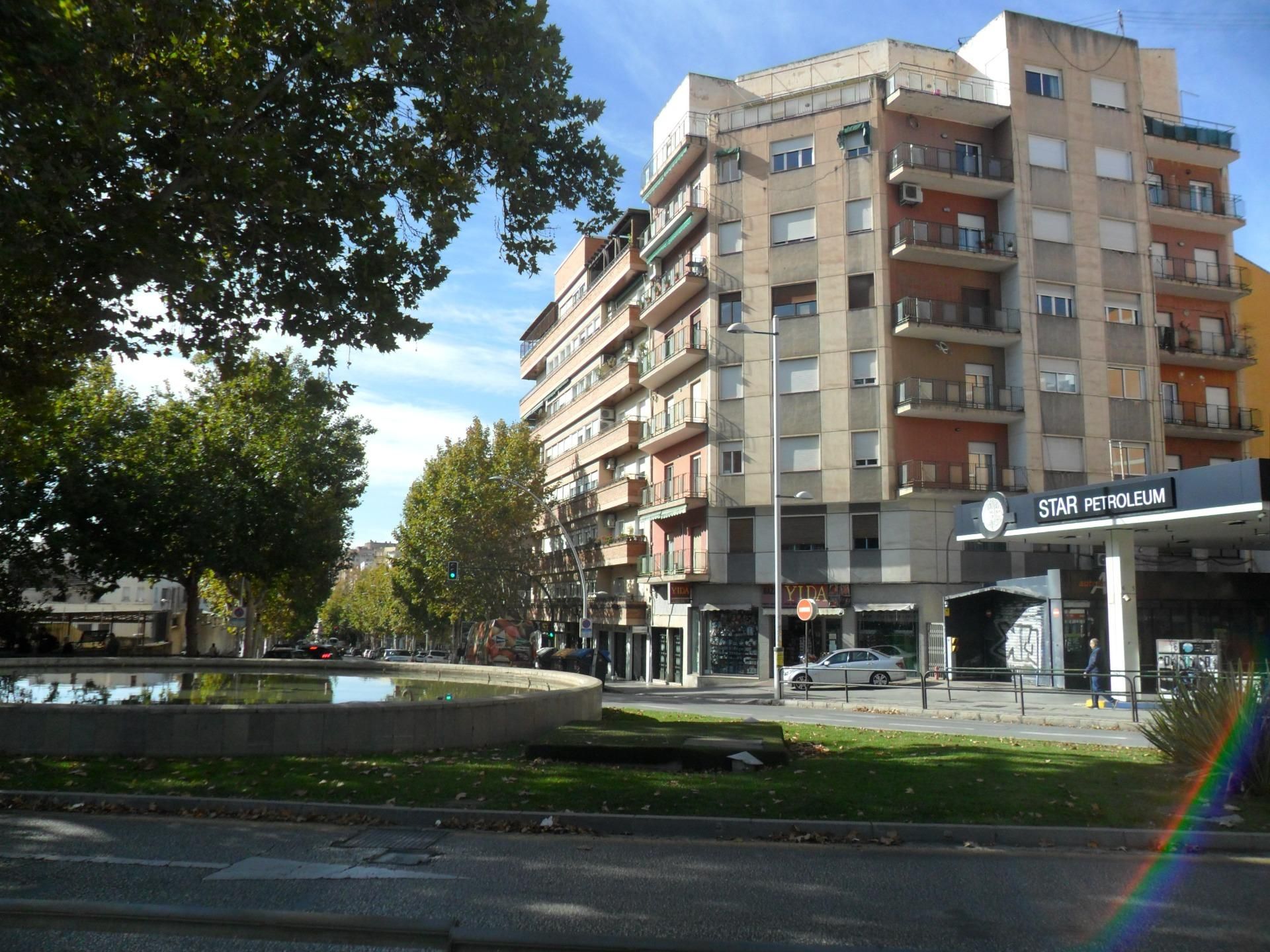 Exterior view of Premises for sale in  Granada Capital  with Furnished