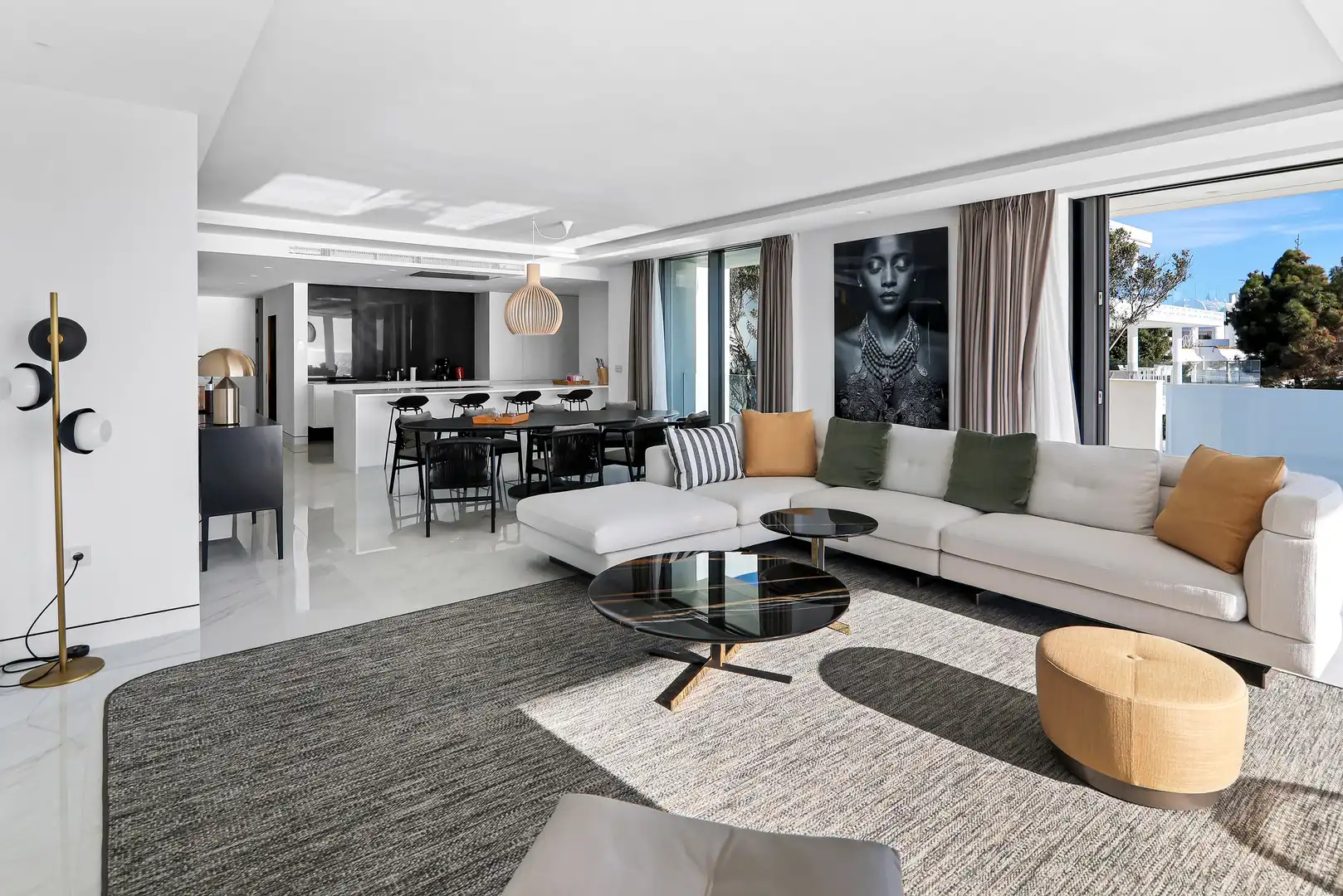 Sala de estar de Apartamento en venta en Estepona con Aire acondicionado, Calefacción y Parquet
