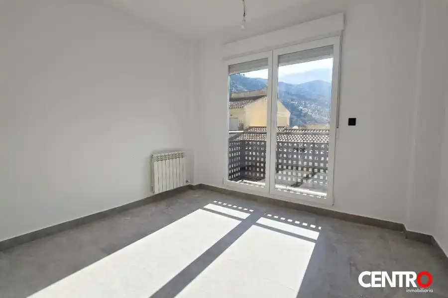 Schlafzimmer von Wohnung zum Verkauf in Cenes de la Vega mit Klimaanlage, Heizung und Privatgarten