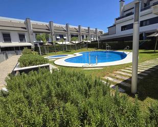 Swimming pool of Single-family semi-detached for sale in  Córdoba Capital  with Air Conditioner and Terrace