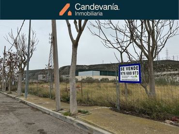Terreny industrial en venda a Zuera