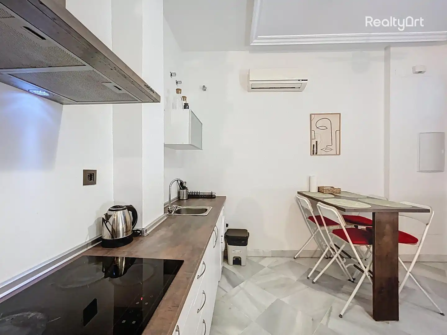 Cocina de Piso en venta en Sevilla con Aire acondicionado, Calefacción y Balcón