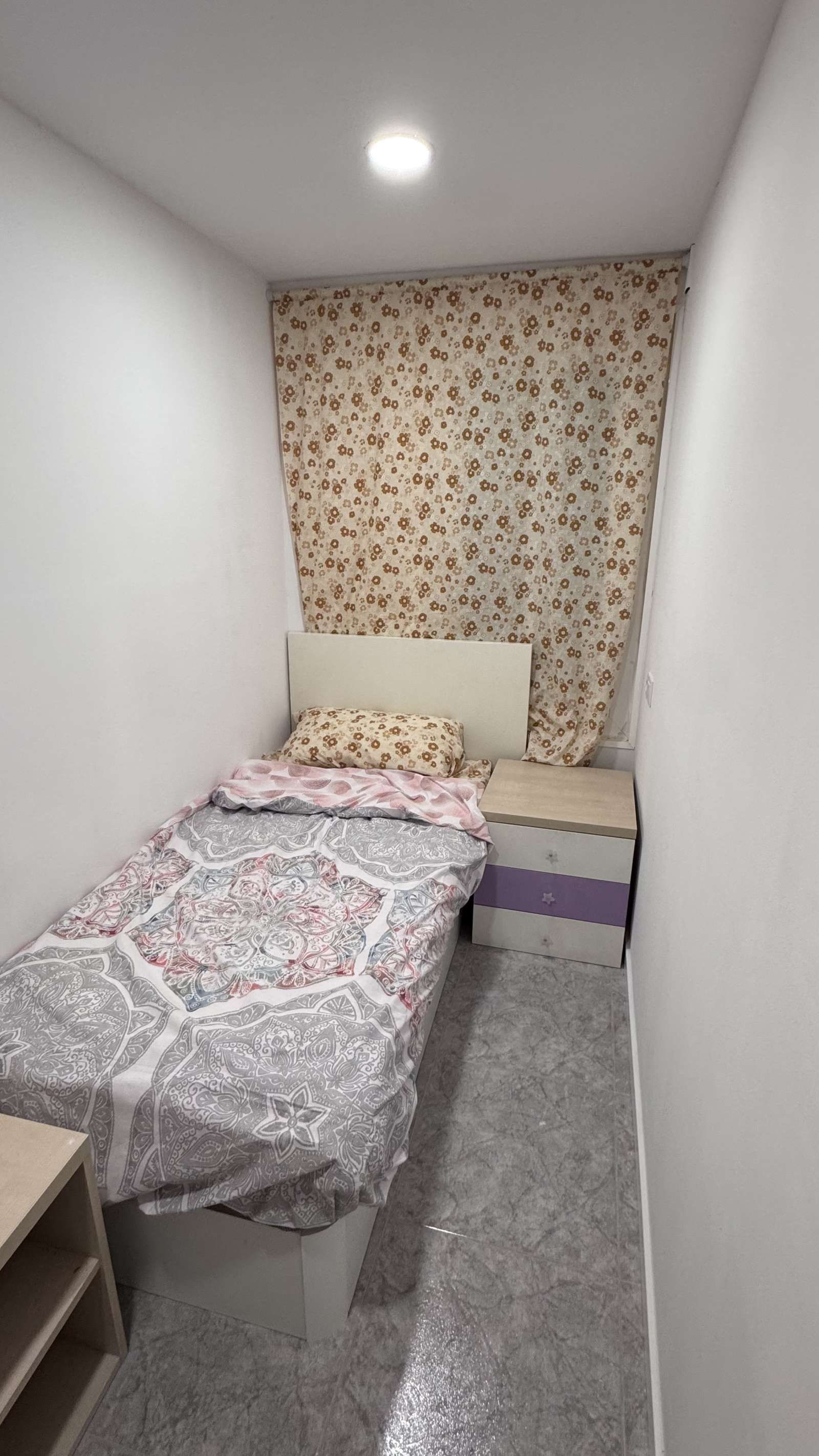 Schlafzimmer von Wohnung zur untervermieten in L'Hospitalet de Llobregat mit Klimaanlage, Terrasse und Möbliert