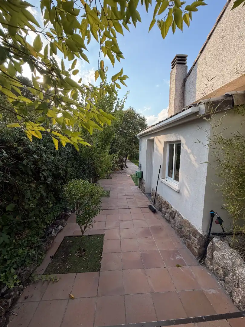 Villa in vendita a Avenida Londres, imagen 4