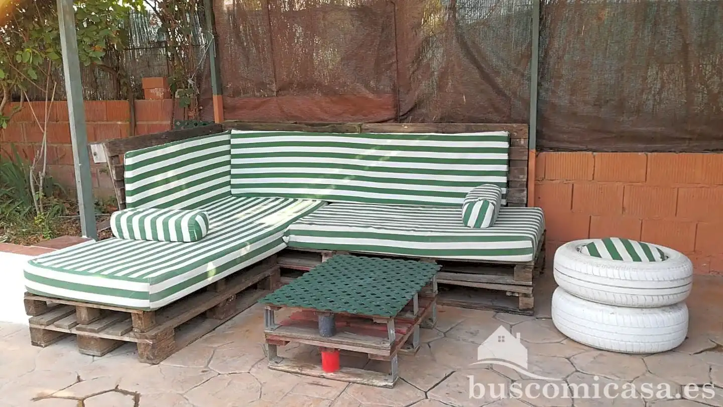 Terraza de Casa o chalet en venta en Rus con Jardín privado, Trastero y Piscina