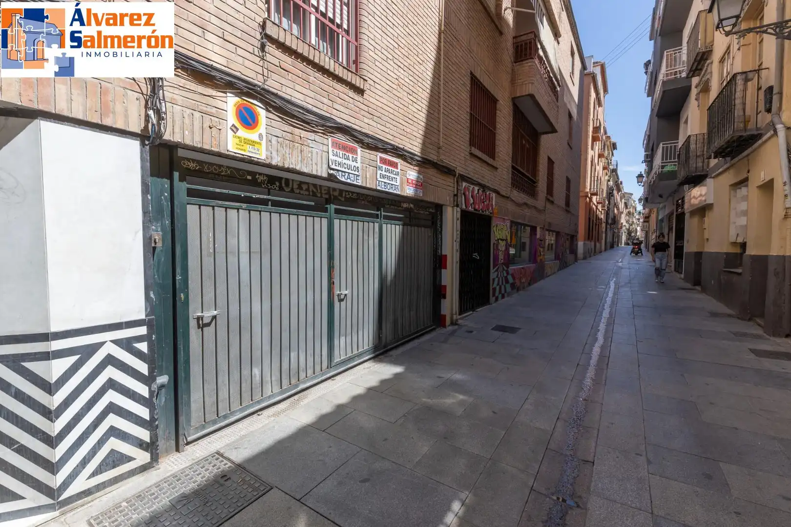 Vista exterior de Piso en venta en Granada