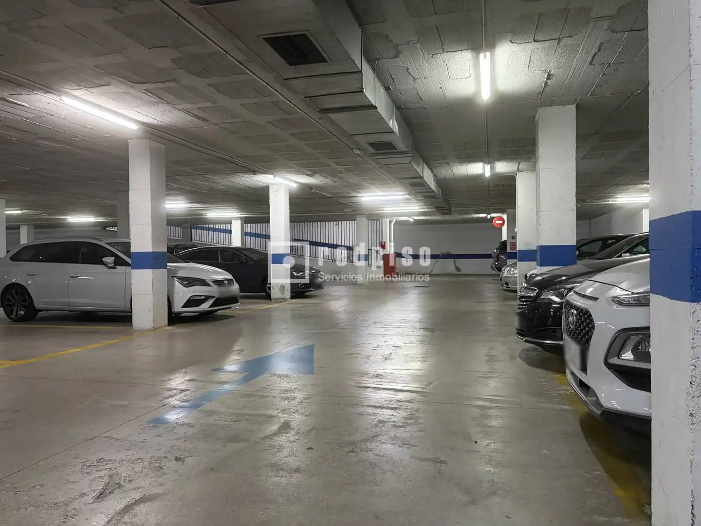 Parkplatz von Wohnung zur Miete in Málaga mit Klimaanlage, Heizung und Privatgarten