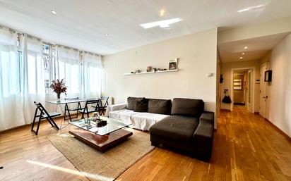 Living room of Flat for sale in  Barcelona Capital