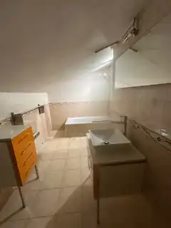 Baño de Dúplex en venta en San Andrés del Rabanedo con Trastero, Balcón y Jacuzzi