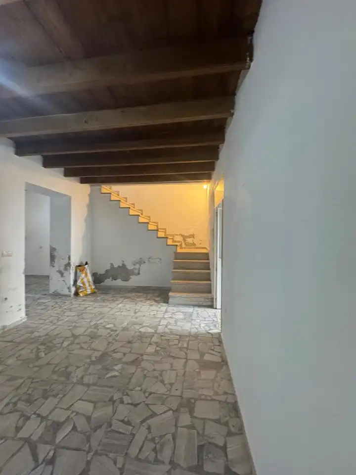 Casa o chalet en venta en Brenes con Terraza y Trastero