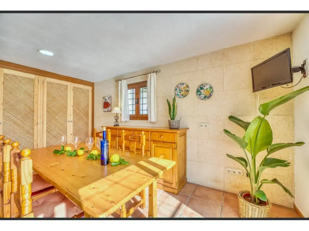 Esszimmer von Country house zur Miete in Lloret de Vistalegre mit Klimaanlage, Privatgarten und Terrasse