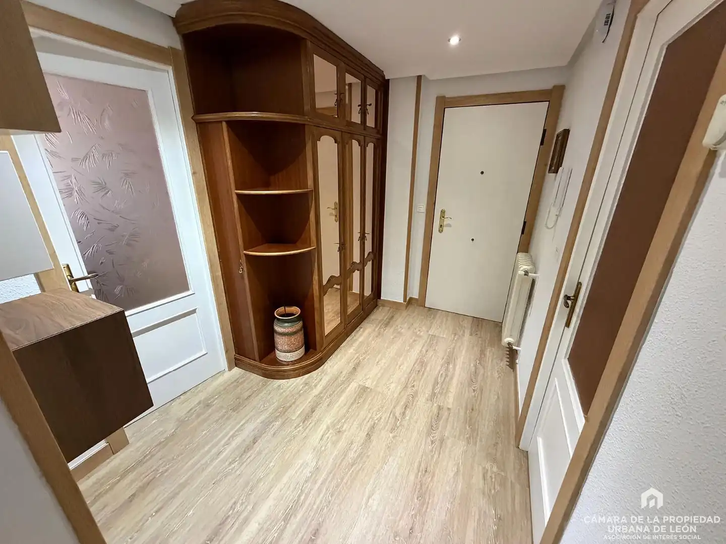 Wohnung zur Miete in León Capital  mit Heizung und Möbliert