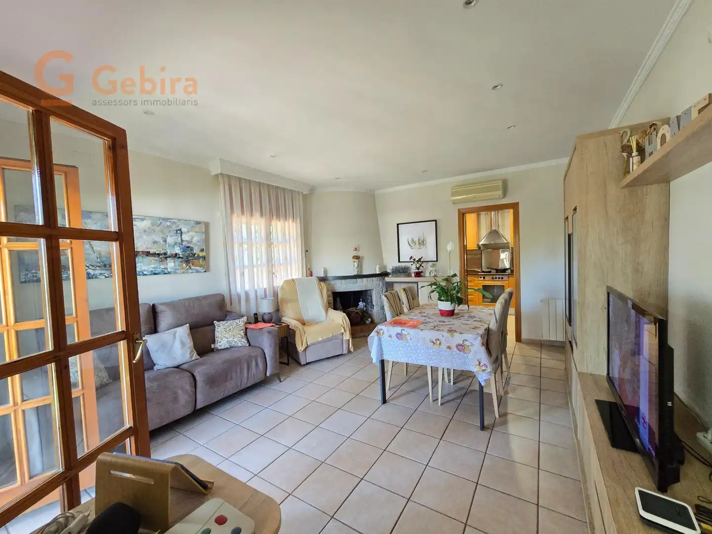 Vista exterior de Casa o xalet en venda en Cunit amb Aire condicionat, Calefacció i Terrassa