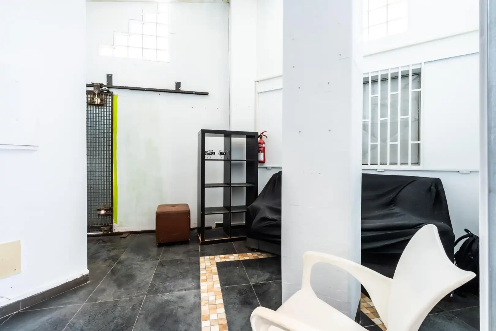 Büro zum Verkauf in Arona