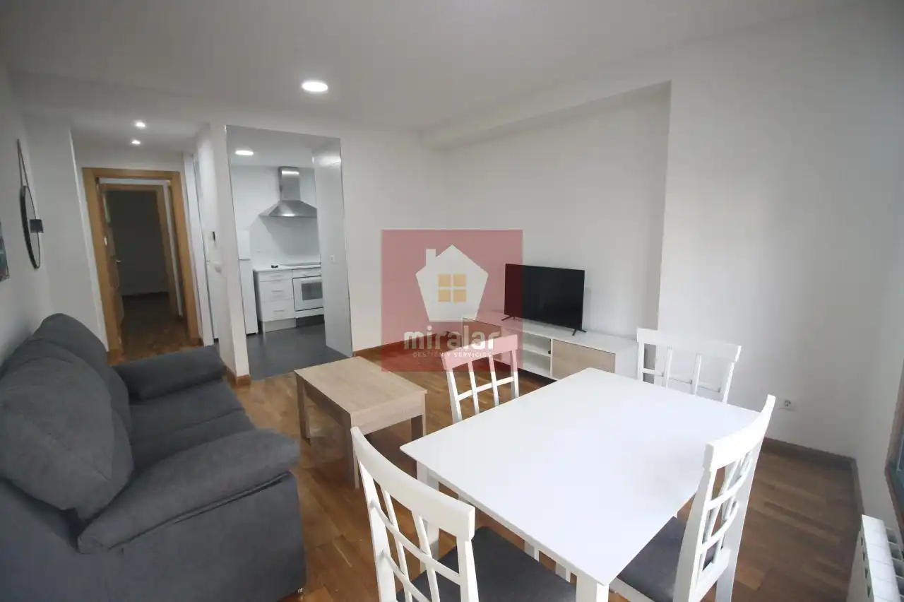 Appartement avec ascenseur à louer à Salvaterra de Miño, imagen 2
