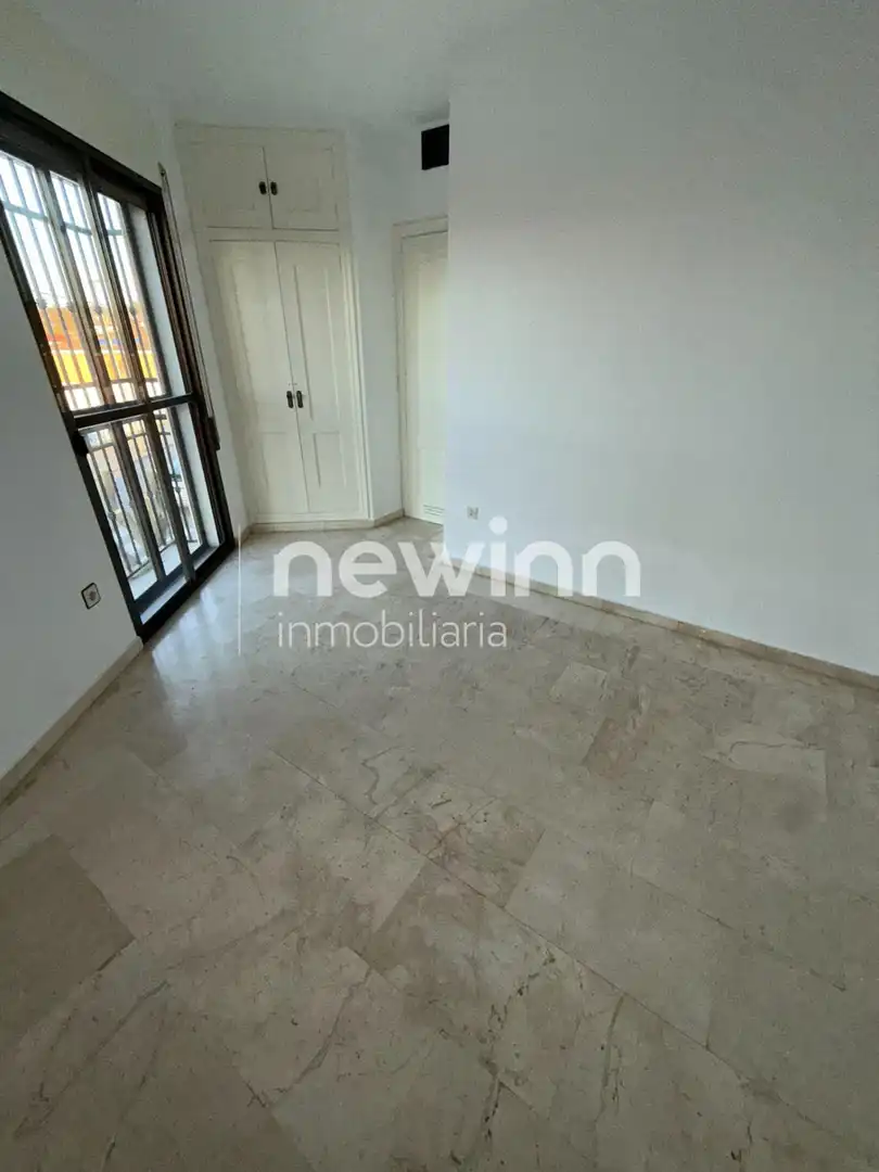 Bedroom of Detached homes for sale in Córdoba  with Air Conditioner and Private garden