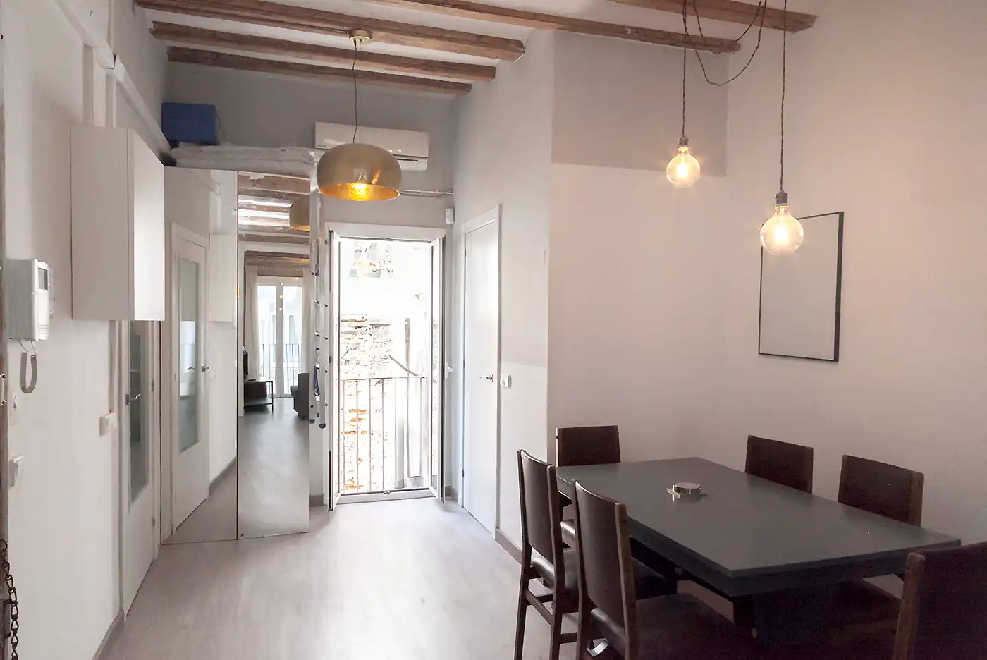 Esszimmer von Wohnung zum Verkauf in Barcelona mit Klimaanlage, Terrasse und Möbliert