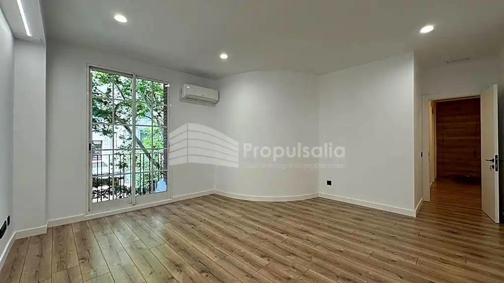 Office for rent in Canfranc, Casetas - Villarrapa