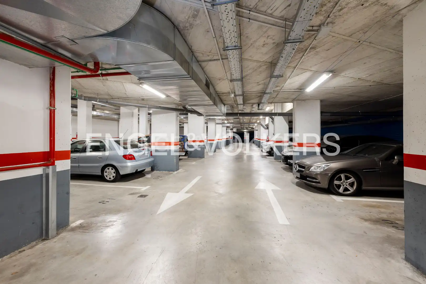 Parking de Loft en venta en San Sebastián de los Reyes con Aire acondicionado, Calefacción y Piscina