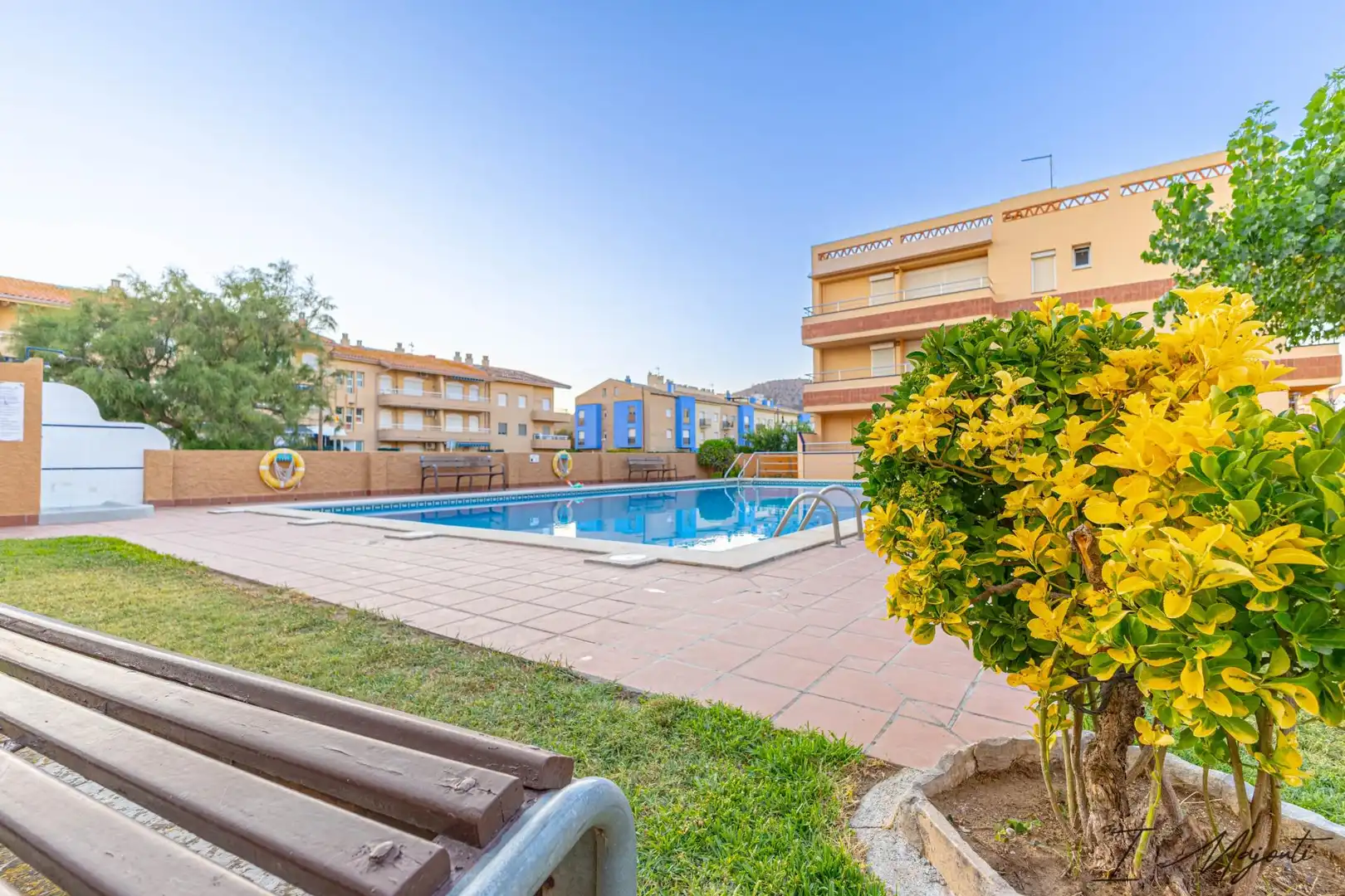 Piscina de Apartamento en venta en L'Estartit con Calefacción
