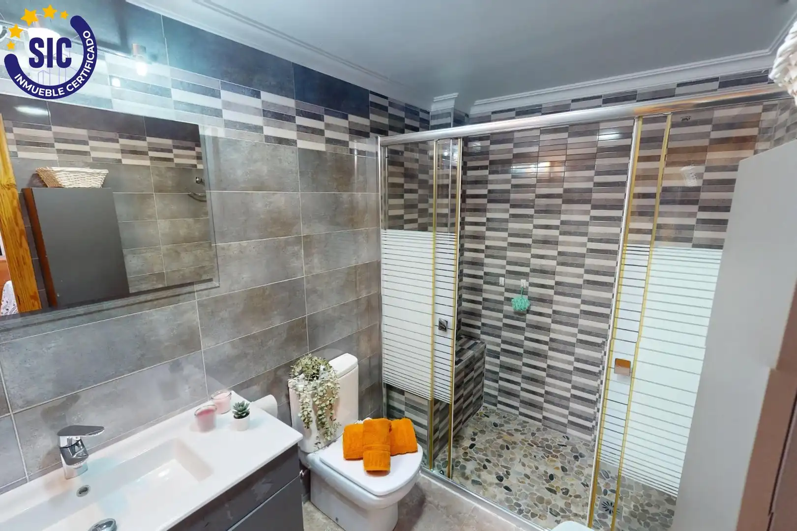 Baño de Apartamento en venta en Benicasim / Benicàssim con Jardín privado, Terraza y Trastero