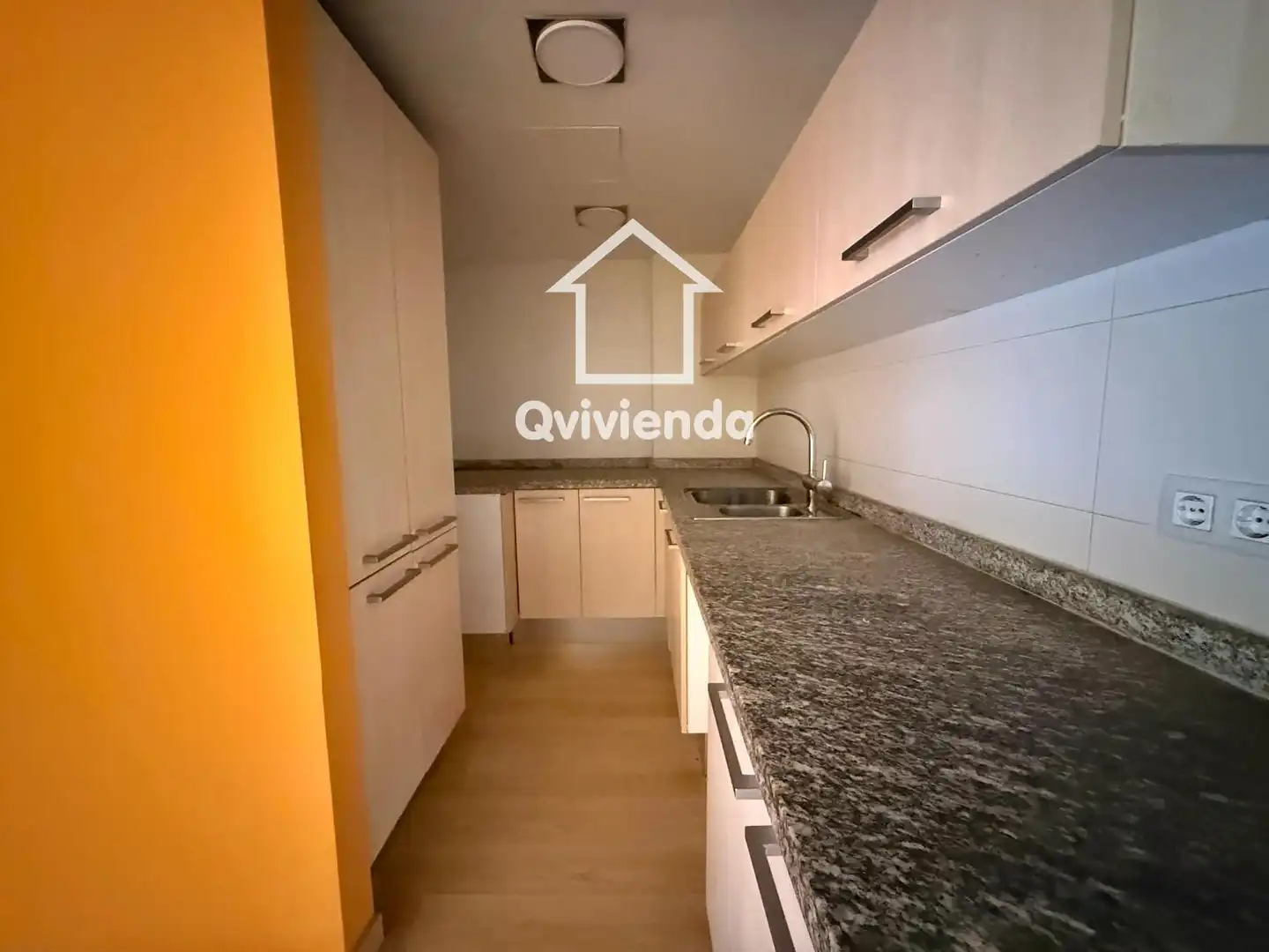 Cocina de Piso en venta en Montcada i Reixac con Terraza