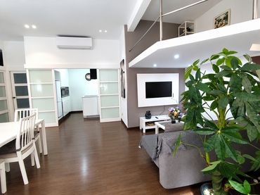 Piso con ascensor en venta en Sud