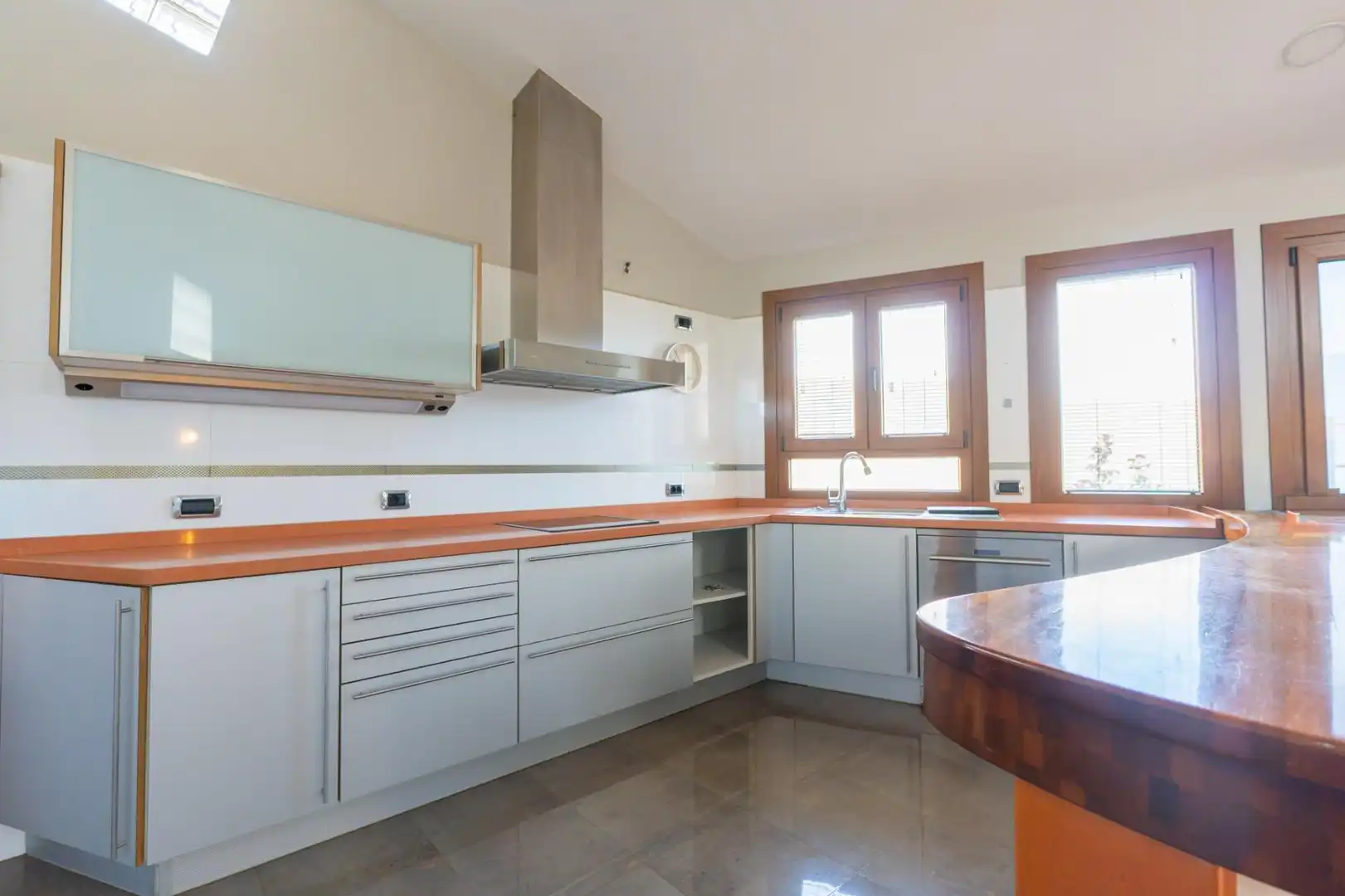 Detached house with pool for sale in Las Cuevas - Los Gómez, imagen 12